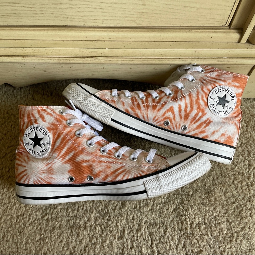 Orange Converse Chuck Taylor All Stars